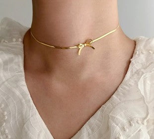 Mini Bow Necklace