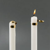 Automatic candle extinguisher
