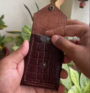 Sleek Multifunctional Compact Wallet
