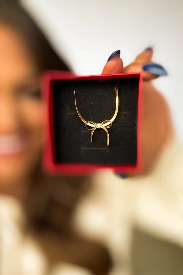 Mini Bow Necklace