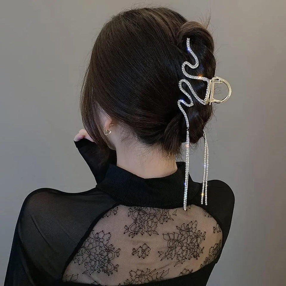 ✨Trendy Elegant Silver Plated Wave Hair Clip✨