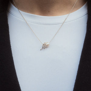 modern pearl  Necklace