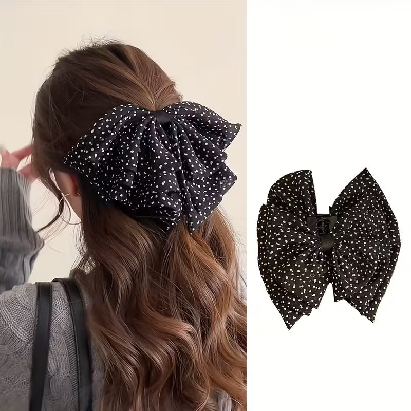 French-Style Small Half-Up Ponytail Clip