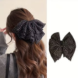 French-Style Small Half-Up Ponytail Clip