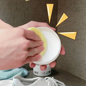 Our Most Viral White Shoe Cleaning Cream™( With Free Sponge🔥 )