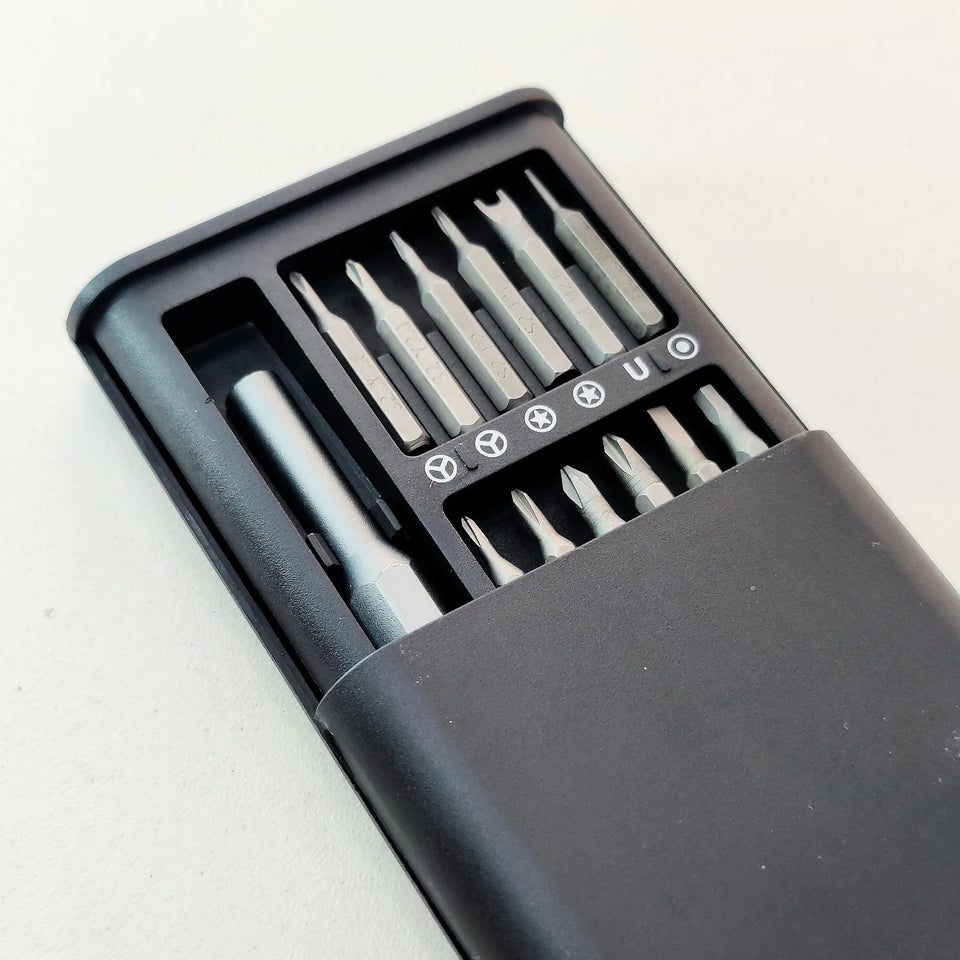 24 in 1 Magnetic Screwdriver Kit