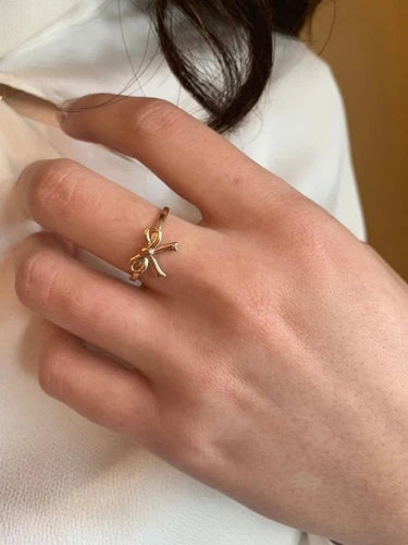 Baby Bow Ring